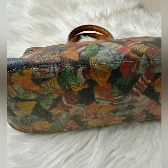 VINTAGE DOONEY & BOURKE BAG SATCHEL BUMBLE BEE LOGO TAG - Picture 7 of 10